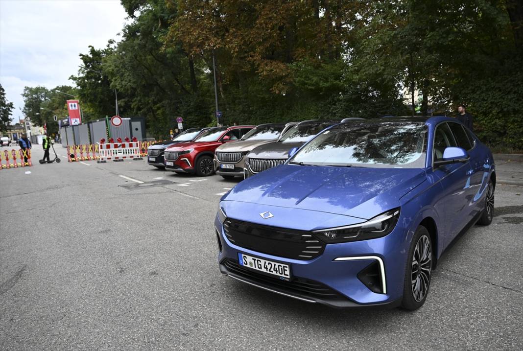 Türkiye’nin otomobili Togg’un yeni modeli Münih sokaklarında 1